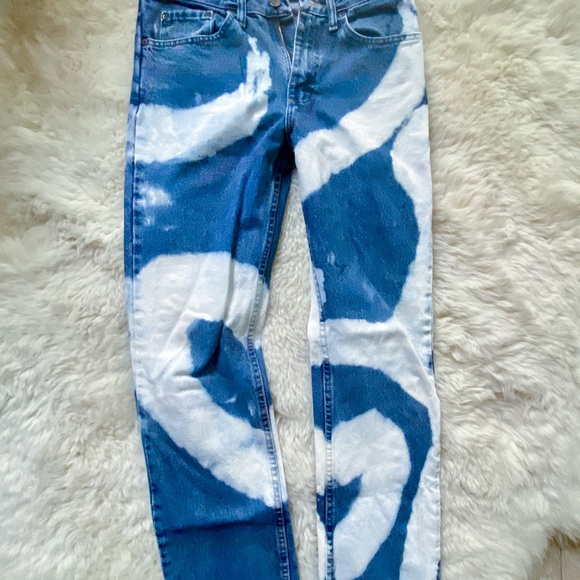 Bleach patterned Jeans - Picture 4 of 5